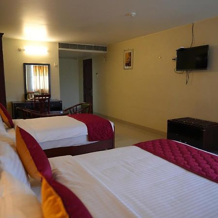 Mg Zion Hotel Tirupati Eksteriør bilde